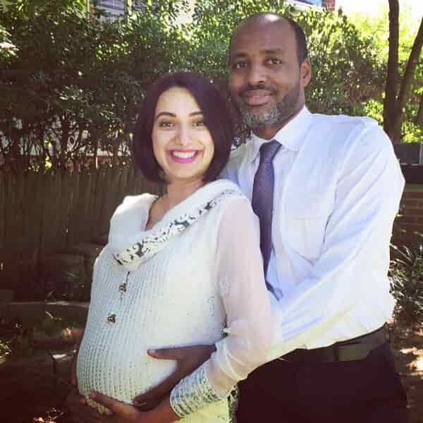 Nayyera Haq with her husband when she was pregnant with her baby boy Idris.