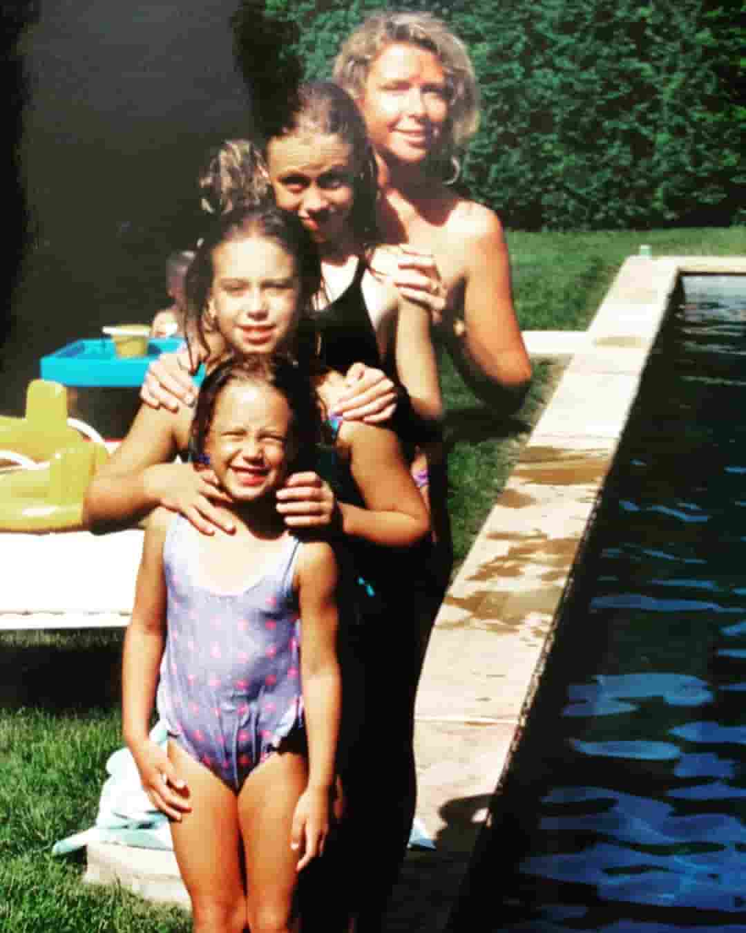 Jayni Chase with her three daughters Cydney,Caley, and Emily after a fresh swim.