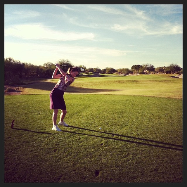 Vonnie Quinn practicing Golf