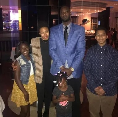 Kwame Brown with his family.