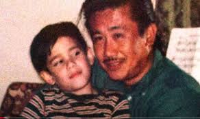 Andrew Cunanan with his father Pete Cunanan.