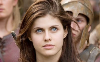 Who is Alexandra Daddario? Is Alexandra Daddario Married?